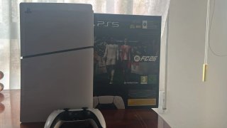 Consola PS5 + Juego FC 26