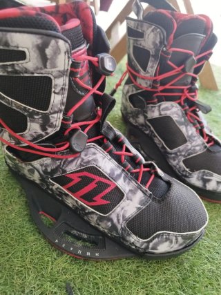 Tabla y Botas Wakeboard Jobe Air Nautique