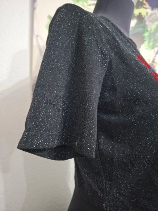 Camiseta brillo negra con mensaje