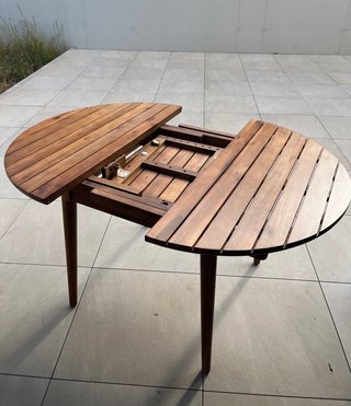 Tavolo rotondo estensibile in legno di acacia (SklumTenay)