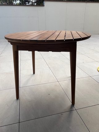 Tavolo rotondo estensibile in legno di acacia (SklumTenay)