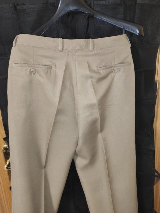 Traje de hombre beige