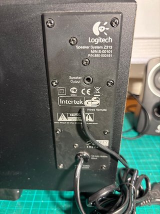 Altavoces Logitech Z313 2.1 con Subwoofer