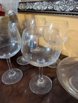 Set di 5 calici da vino e decanter