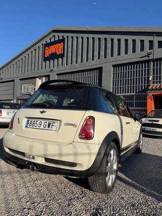 MINI Cooper S 2004