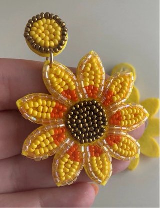Orecchini Girasole in Feltro e Perline