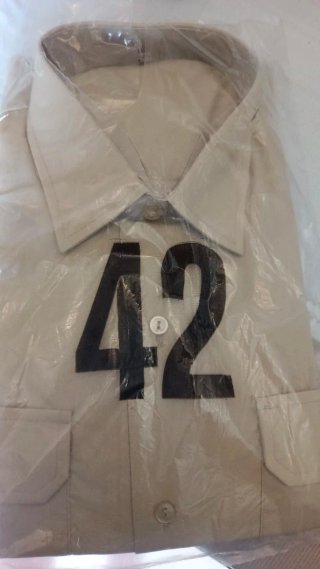 Camisa manga corta talla 42 y 41