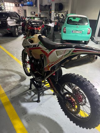 Rieju MR300 Enduro/Motocross Moto