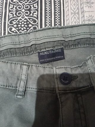Pantalón corto verde chico 14 años