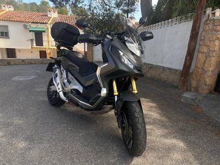 Honda X-ADV Negra/Gris Automática