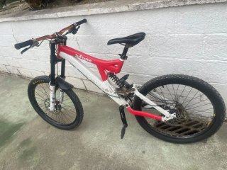 Bicicleta de Descenso Fox DHX 4.0