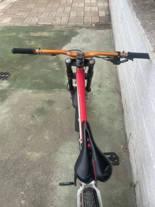 Bicicleta de Descenso Fox DHX 4.0