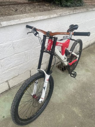 Bicicleta de Descenso Fox DHX 4.0