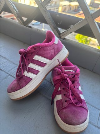 Scarpe Adidas Campus bambina fucsia num. 28.