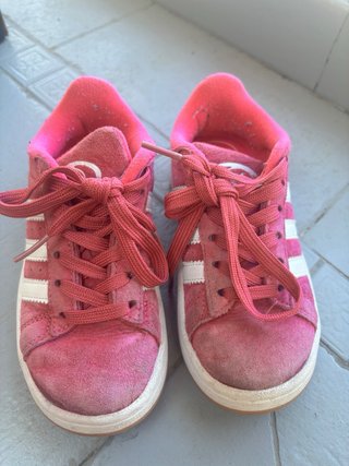 Scarpe Adidas Campus bambina fucsia num. 28.