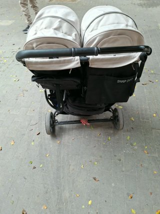Carro gemelar Valco Baby