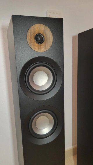 Par Altavoces Jamo S807 Negros