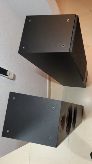 Par Altavoces Jamo S807 Negros