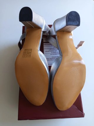 Zapatos de fiesta plateados talla 42