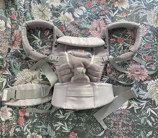 Mochila Ergobaby Adapt Cool Air Gris