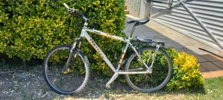 Bici Montaña + Regalo de 2 patinetes