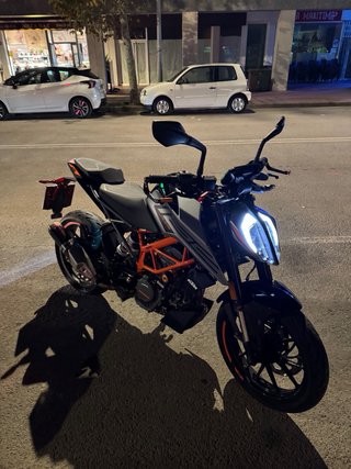 KTM Duke 125