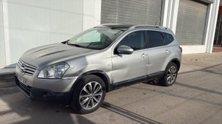 Nissan Qashqai+2 2010