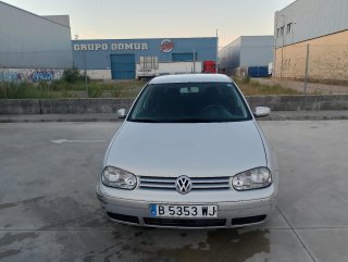 Volkswagen Golf 2000