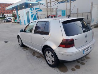 Volkswagen Golf 2000