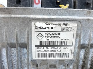 Centralita motor renault 1099235 8200619409 clio