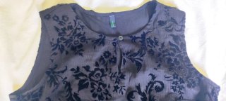Top Benetton Nero in Pizzo Taglia S