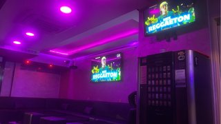 Se traspasa bar con licencia bar musica con shisha