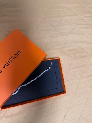 Pulsera diamantes LV