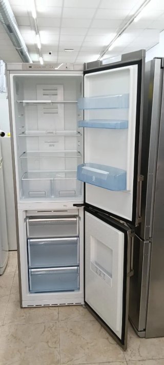 NEVERA COMBI BALAY NO FROST ENERGÍA A+