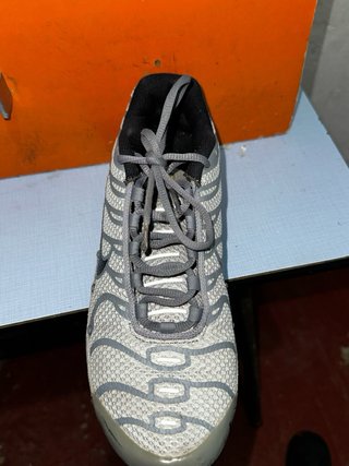 Nike Air Max Plus TN Gris Talla 42