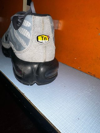 Nike Air Max Plus TN Gris Talla 42