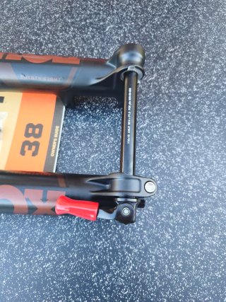 Horquilla Fox 38 *NUEVA* Performance 180mm 29"