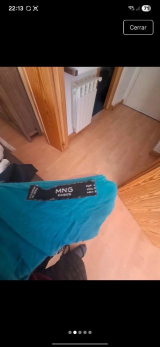 Blusa verde azulado L Mango, escote pico