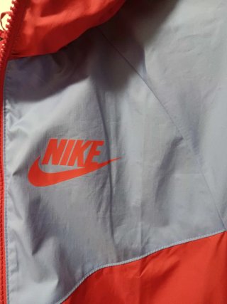 Chaqueta Nike Windrunner Niño Talla L