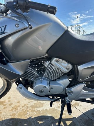 Honda XL 125 Varadero Adventure.