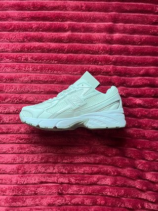 New Balance 740 Mujer Blancas