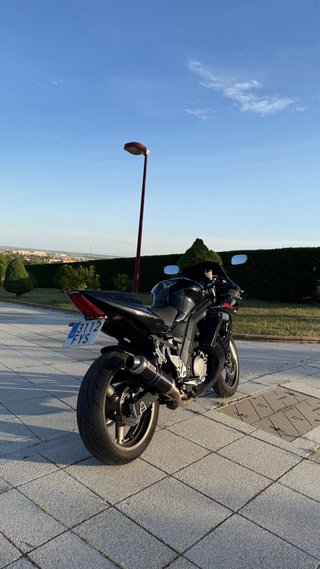 Suzuki SV 650 S Negra