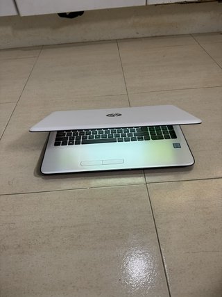 Ordenador portátil HP i7