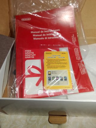 Caja Nintendo 3DS Super Mario 3D Land