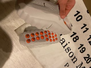 Nike Mind 001
