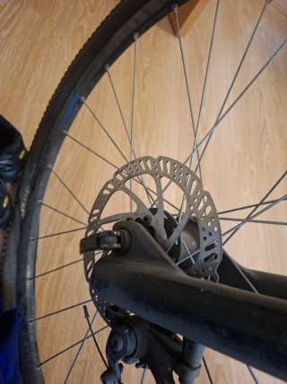 Bicicleta Giant Negra , sin usar medio año ,.