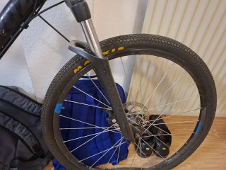 Bicicleta Giant Negra , sin usar medio año ,.