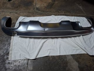 Paragolpe , faldon, molduera Trasera Original Merc