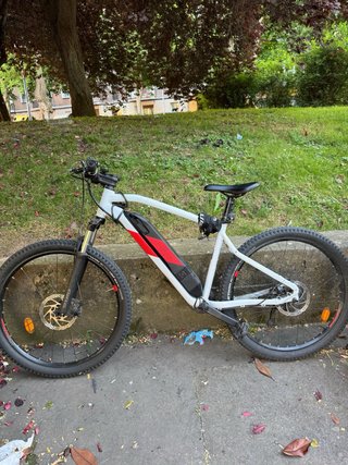 Bici Eléctrica Decathlon Blanca