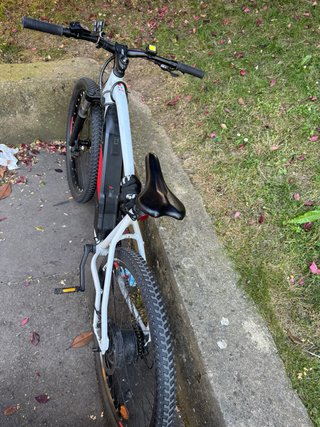 Bici Eléctrica Decathlon Blanca